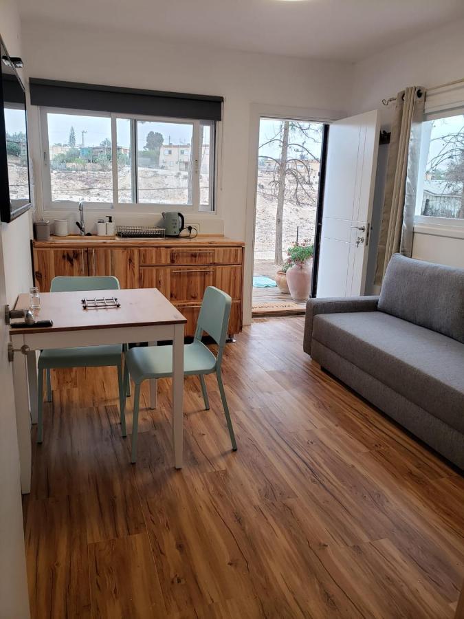 Moonlight Suite Arad צימר אור הירח, ערד Kültér fotó